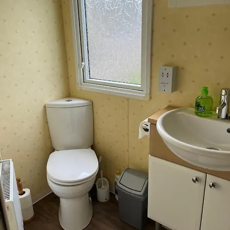 Garej Mynytho Caravan Pwllheli Exterior photo