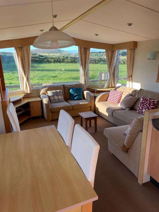Garej Mynytho Caravan Holiday home Pwllheli