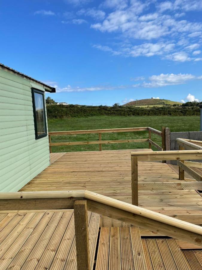 Garej Mynytho Caravan Holiday home Pwllheli